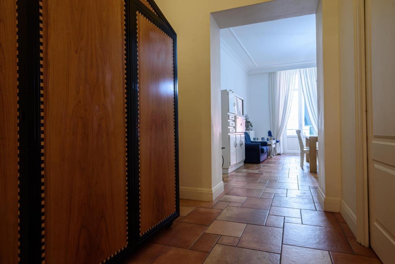 Palazzo Dello Spagnolo Suite 那不勒斯 外观 照片