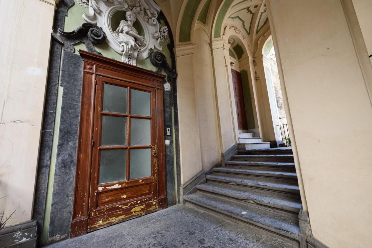 Palazzo Dello Spagnolo Suite 那不勒斯 外观 照片