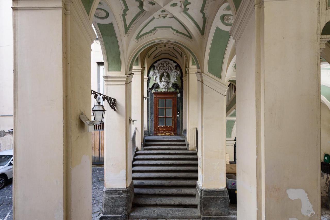 Palazzo Dello Spagnolo Suite 那不勒斯 外观 照片